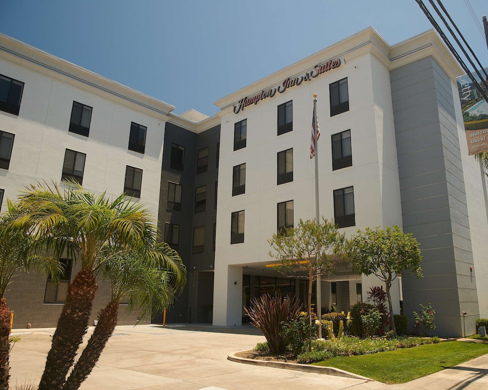 Hampton Inn & Suites Los Angeles Sherman Oaks - photo 66