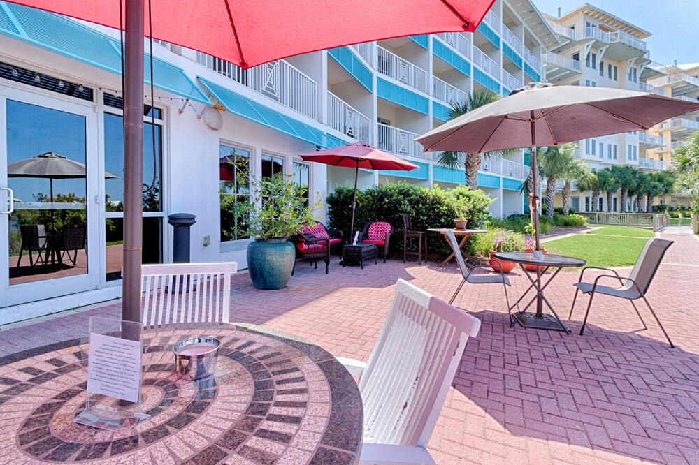 Carillon Beach Resort Inn - photo 34