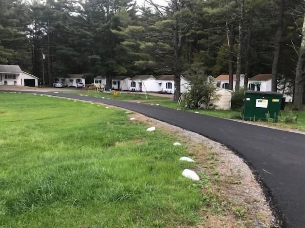 Catskill Motor Court Motel - photo 28