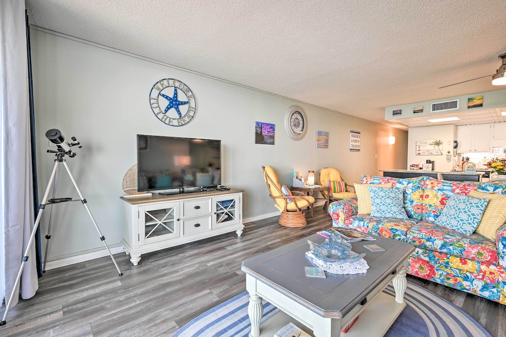 Oceanfront Oasis w Deck and Resort Beach Access - photo 6