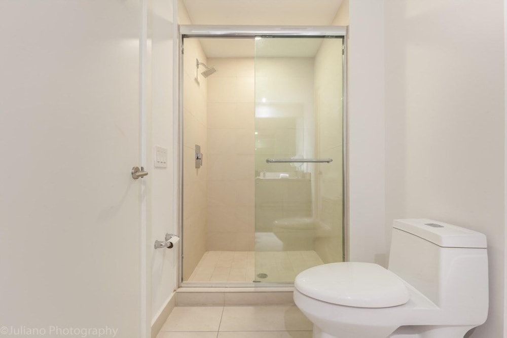 Hyde Beach Luxury resort 2 Bedroom Condo by RedAwning - photo 24