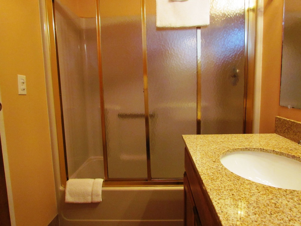 Lake Haven Motel - photo 22