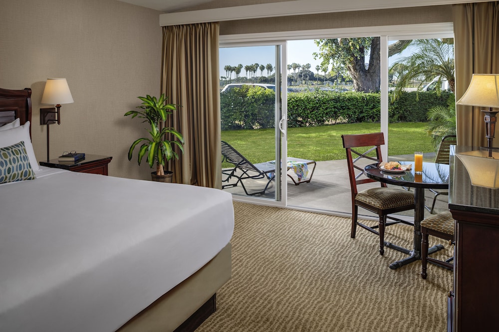 Bahia Resort Hotel - photo 24