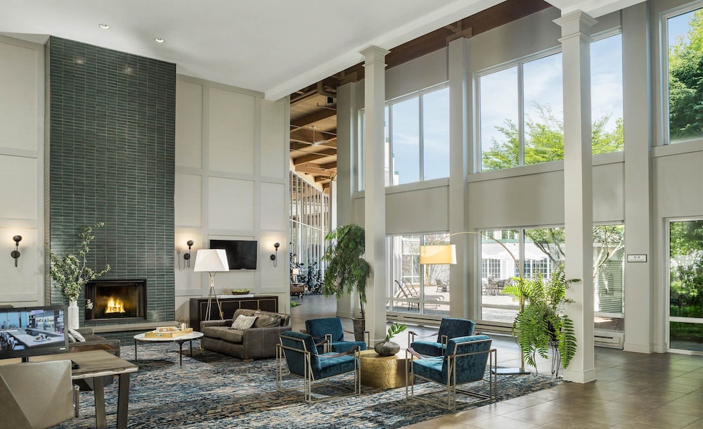DoubleTree by Hilton Burlington Vermont - photo 10