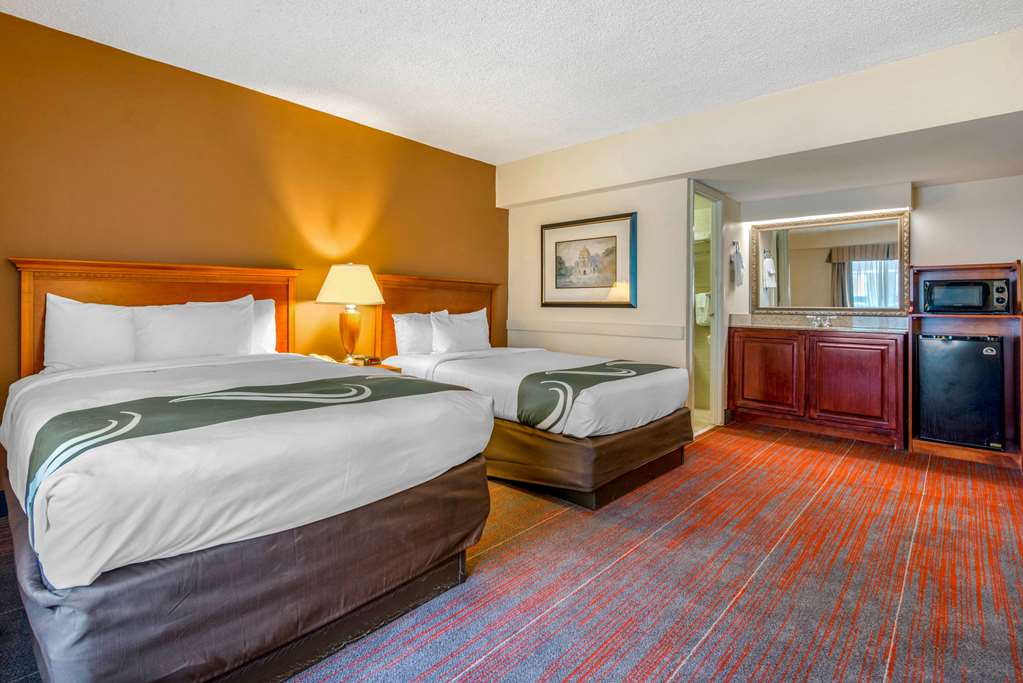 Quality Inn Savannah Historic District - photo 18