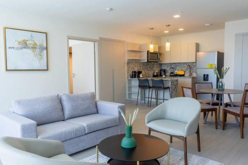 Business Condo Suite 1BR with Ocean View — 4-Star Luxury Hotel in Panama, Panama