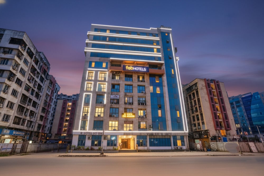 FabExpress Diamond Nr. BKC — Mumbai — photo 2