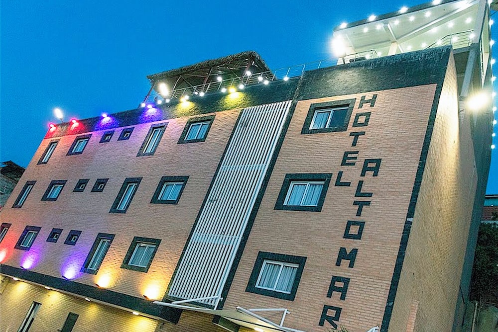 Hotel Restaurante Alto Mar C.A. in Catia La Mar, Venezuela