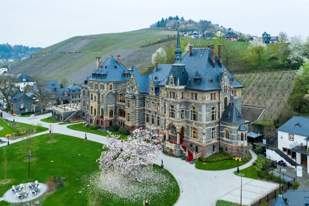 Schloss Lieser Autograph Collection — Lieser — photo 3
