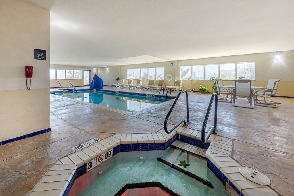 Comfort Inn & Suites Perry I 35 - photo 33