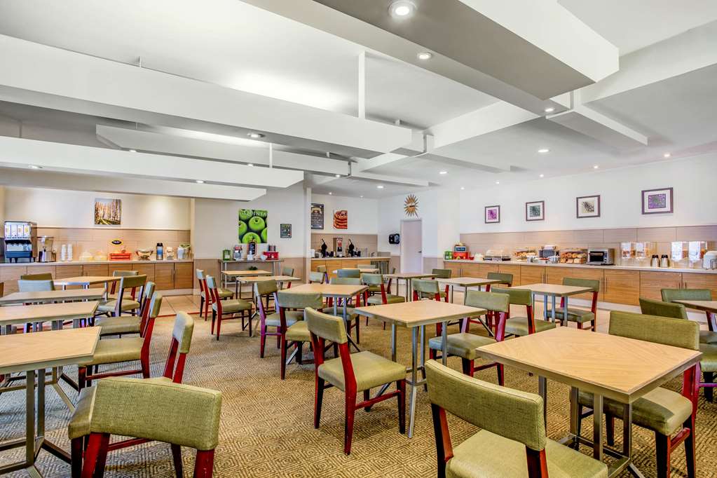 La Quinta Inn & Suites by Wyndham Danbury - photo 57