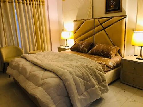 Eiffle Tower View Apartments - last minute hotel in Lahore