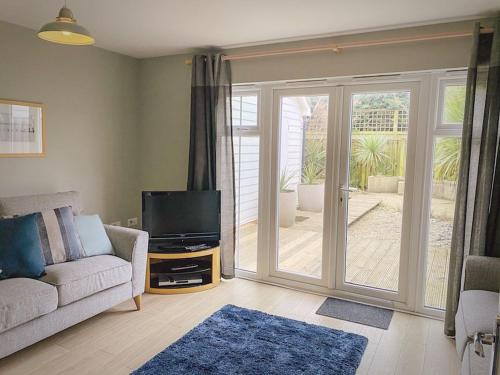 Dunes Walk Cottage — 4-Star Luxury Hotel in Camber, United Kingdom