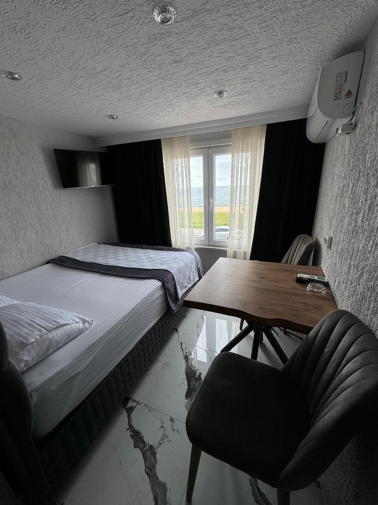İdeal Butik Otel — Arnavutkoey — photo 4