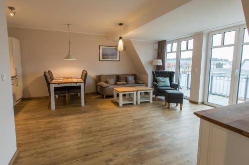 Sunnevelt Apartment 15 — 4-Star Luxury Hotel in Ostseebad Kuehlungsborn, Germany