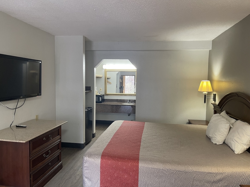 FairBridge Inn & Suites McDonough - photo 20