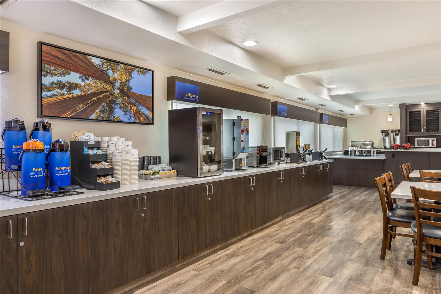 Best Western Town & Country Lodge - photo 9