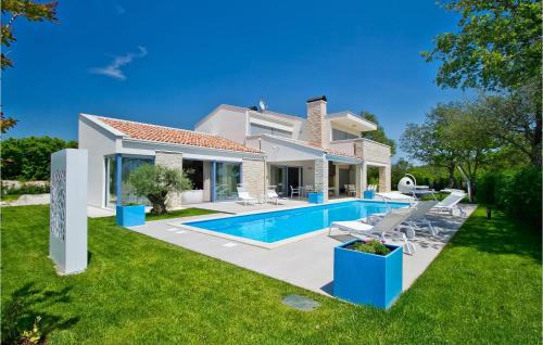 Villa Perini — 5-Star Luxury Hotel in Porec, Croatia