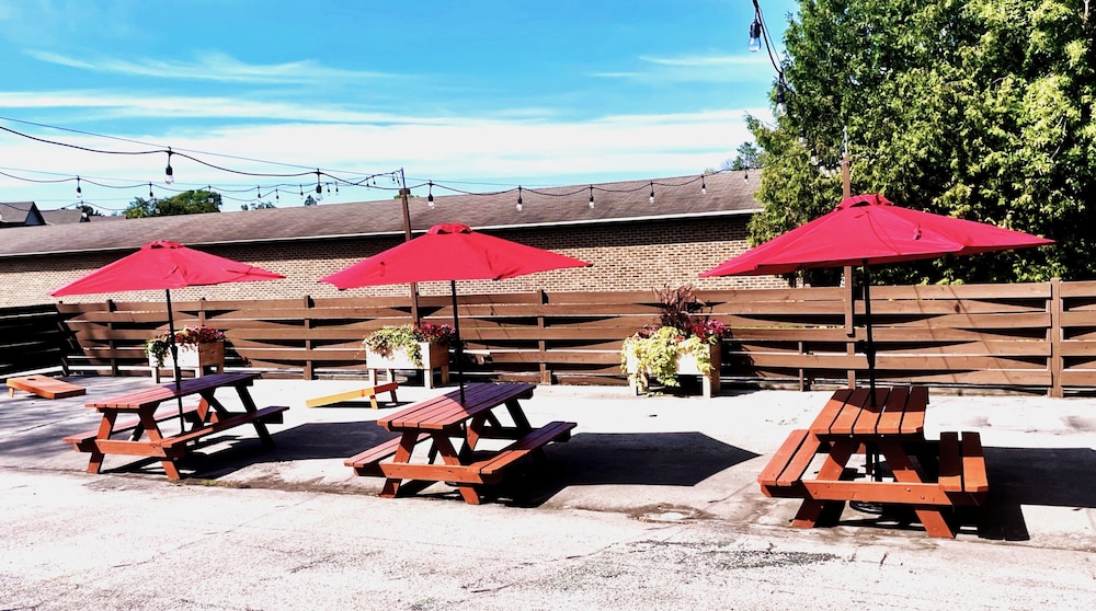 Village Inn on The Lake - photo 22