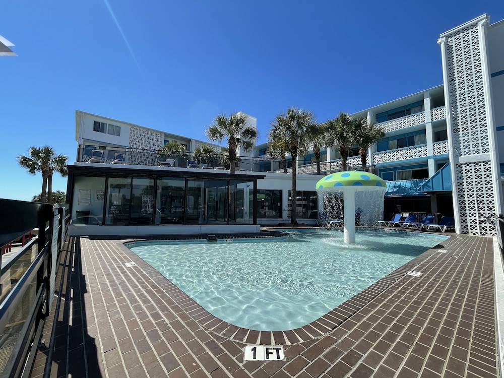 Polynesian Beach & Golf Resort - photo 26