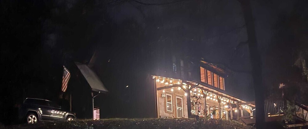 South Side Serenity - carbon neutral hotel in Sevierville