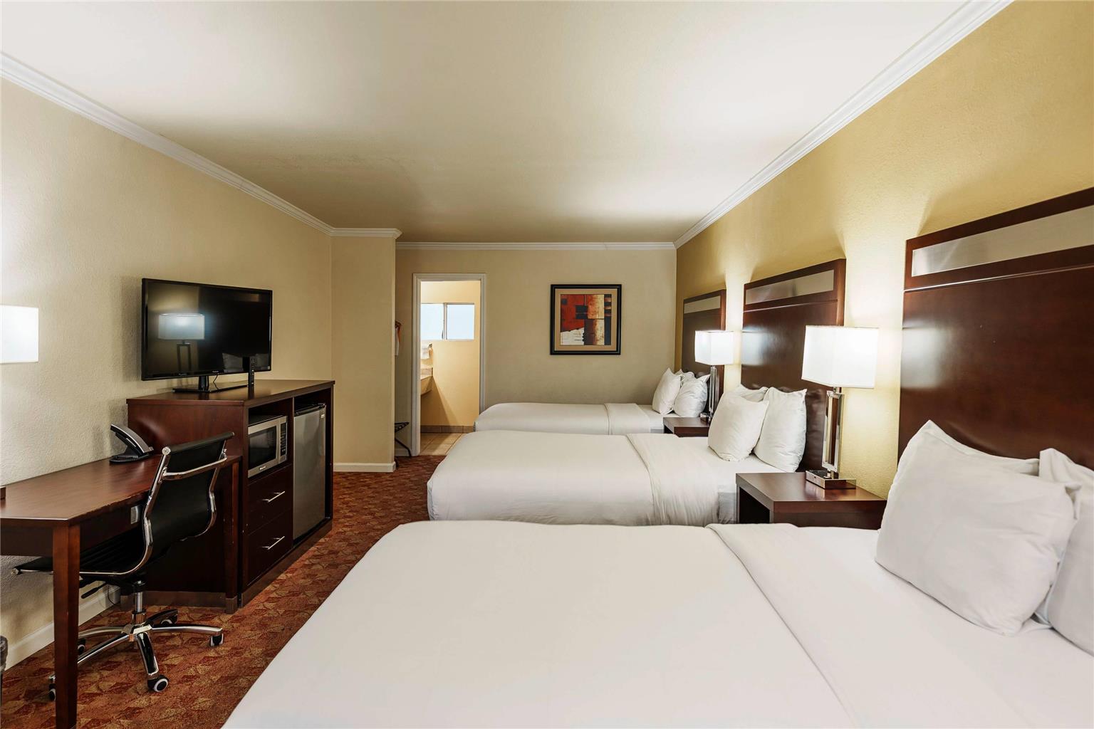 Quality Inn Ukiah - photo 40