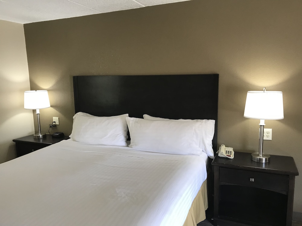 Holiday Inn Express London by IHG - photo 10
