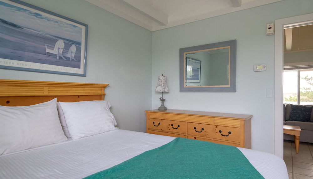 Driftwood Resort - photo 68