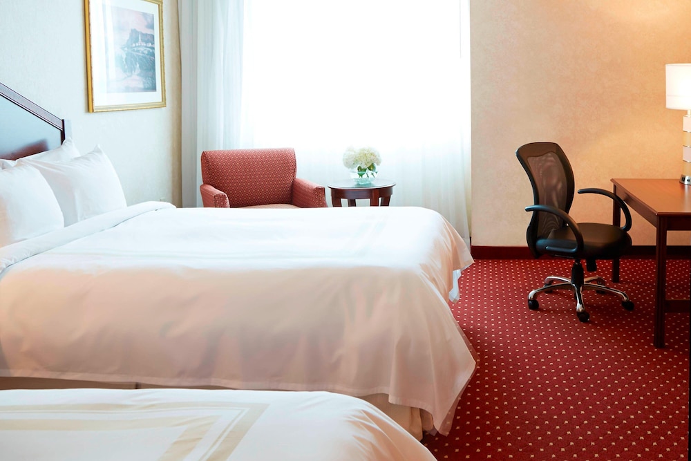 Columbus Airport Marriott - photo 16