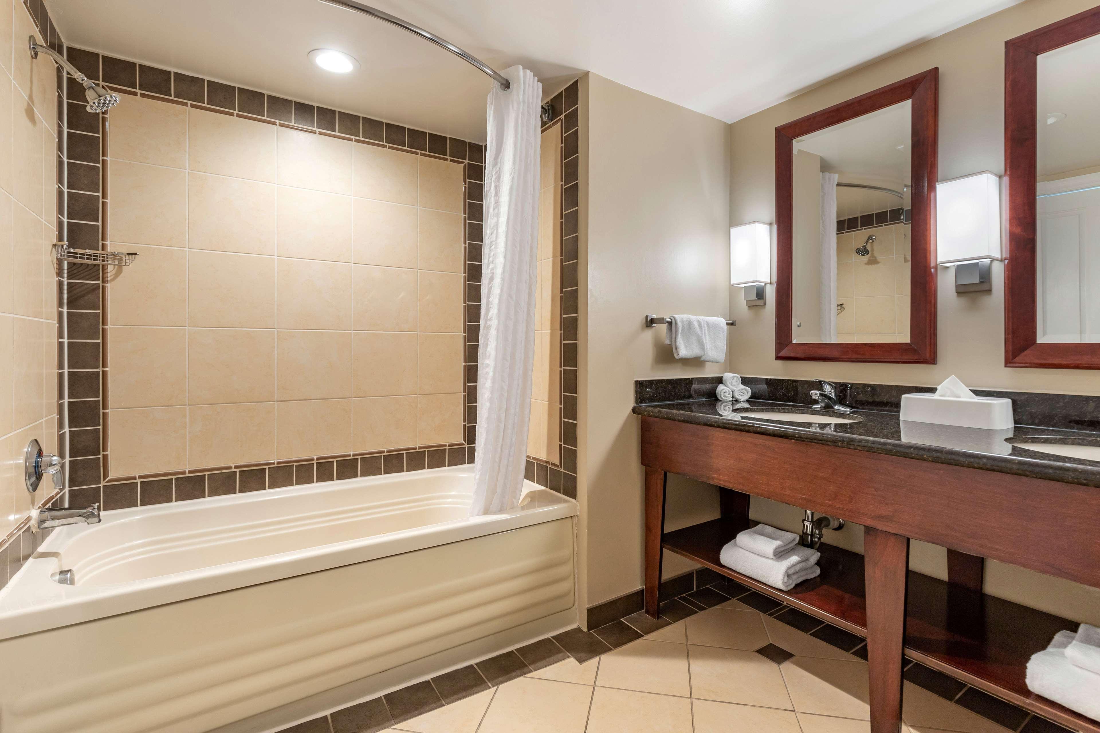 Hilton Vacation Club Ocean Beach Club Virginia Beach - photo 307