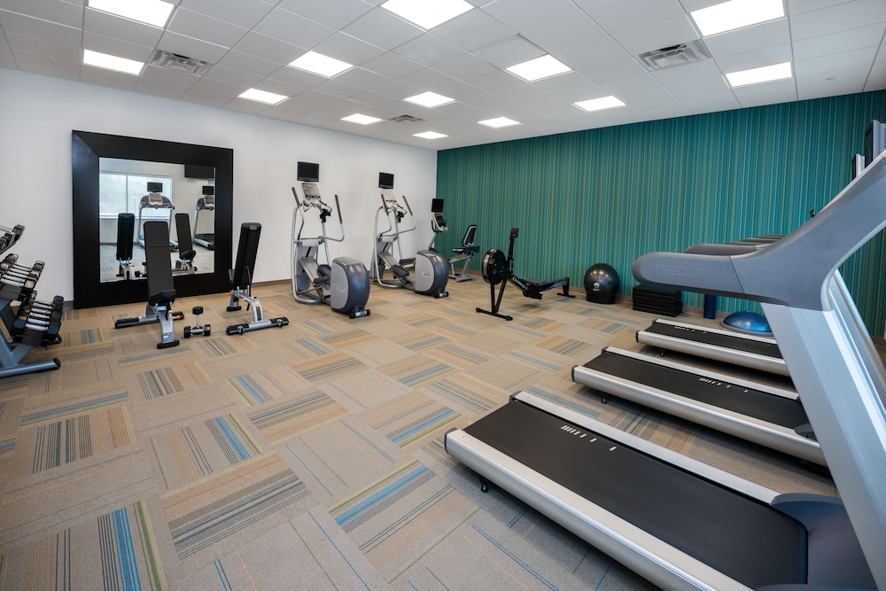 Holiday Inn Express & Suites Bryan College Station by IHG - photo 23