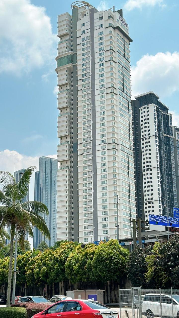 Twin Tower Residence by Nest Home 5 mins walk to CIQ — 4-Star Luxury Hotel in Johor Bahru, Malaysia
