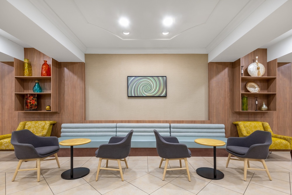 Holiday Inn & Suites Pittsfield Berkshires by IHG - photo 60