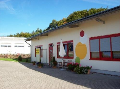 Econo Motel Goelzer — hotel in Buechenbeuren