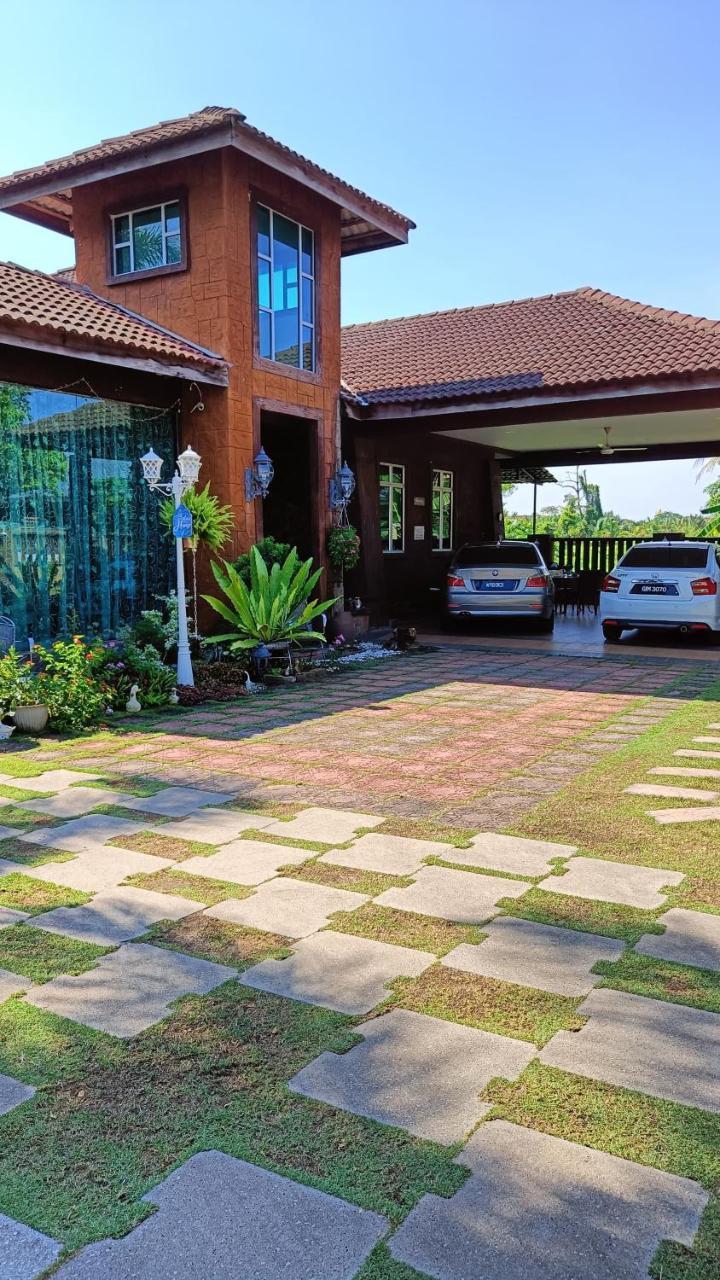 Seri Tanjung Homestay — 4-Star Luxury Hotel in Alor Setar, Malaysia