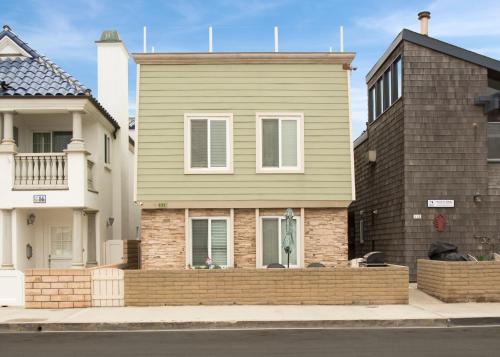 Lower West Newport in Newport Beach, United States