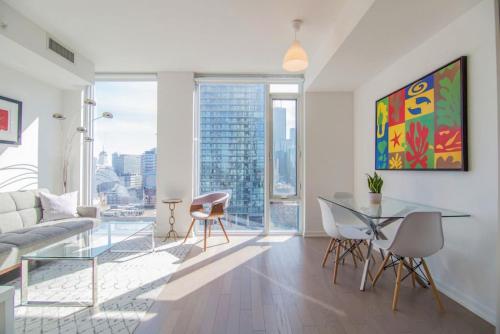 Cozy 1 BR Air mattress CN Tower Ent District MTCC in Toronto, Canada