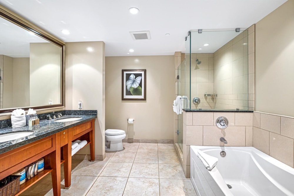 K B M Resorts Hkk 306 Chic 2bd Upgraded Steps Away From Resort Pools Beach and Spa - photo 27