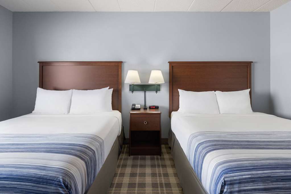 AmericInn by Wyndham Stuart - photo 3