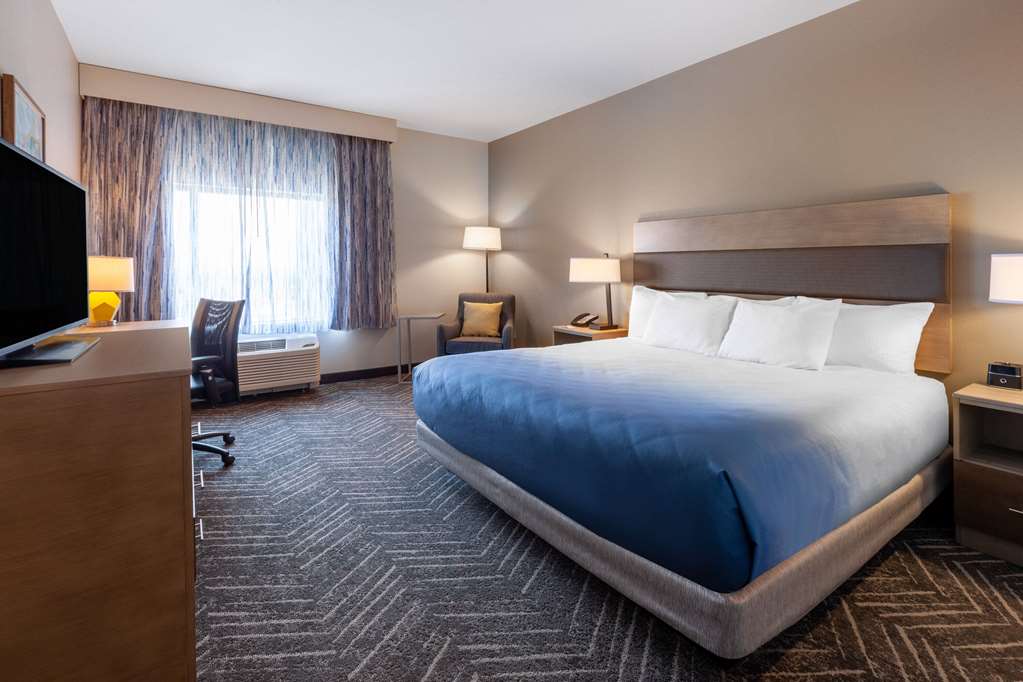 La Quinta Inn & Suites by Wyndham Middletown Goshen - photo 18