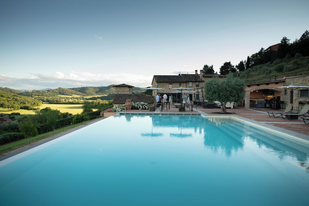 Borgo Sant'Apollinare Resort — hotel in Marsciano