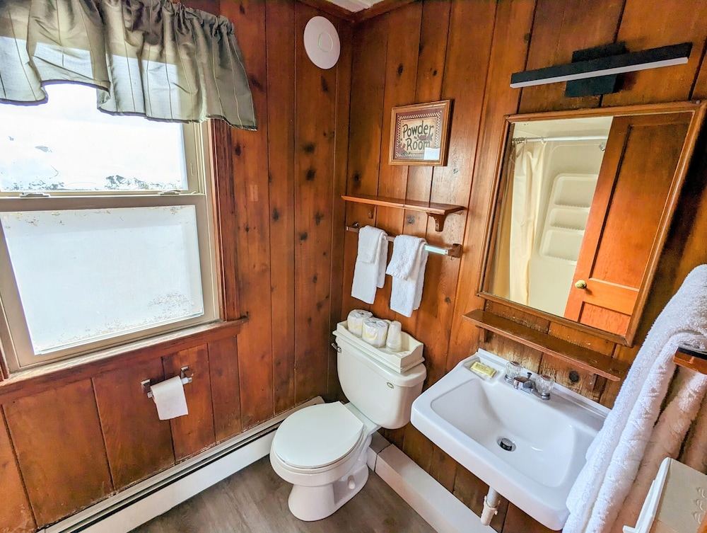 Riverside Motel - photo 111