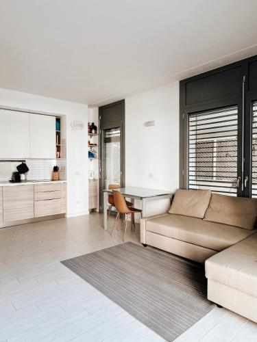 Maderna Charme Apartment — 4-Star Luxury Hotel in Milan, Italy