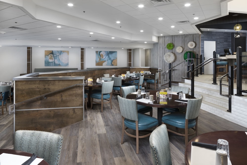 Holiday Inn by IHG - photo 29