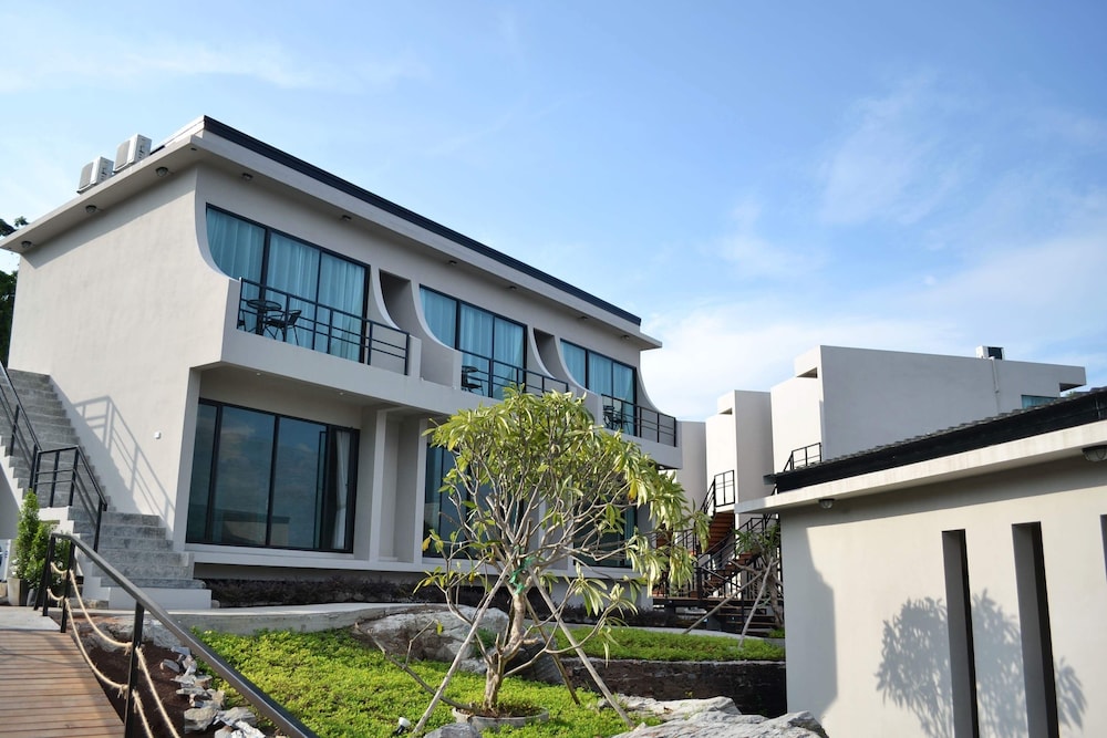 De’Anchor in Chon Buri, Thailand