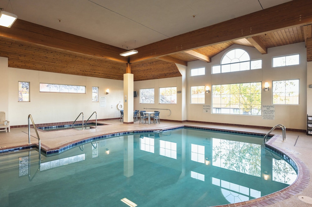 Holiday Inn Express Houghton Keweenaw by IHG - photo 49