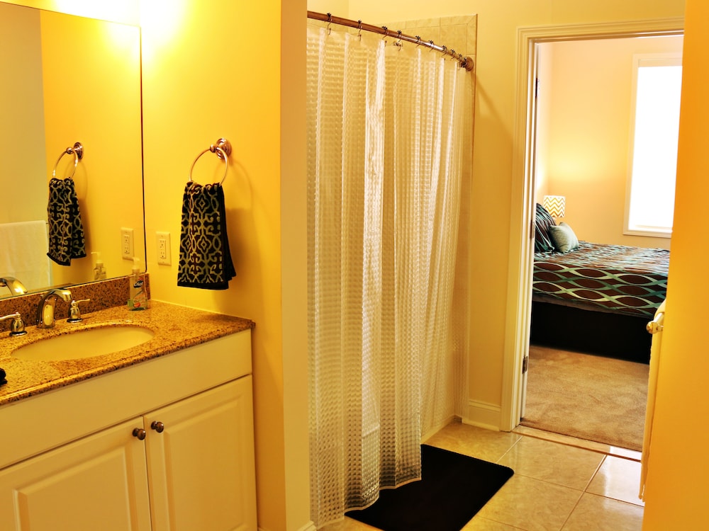 BellaView Suites At CityPlace - photo 16