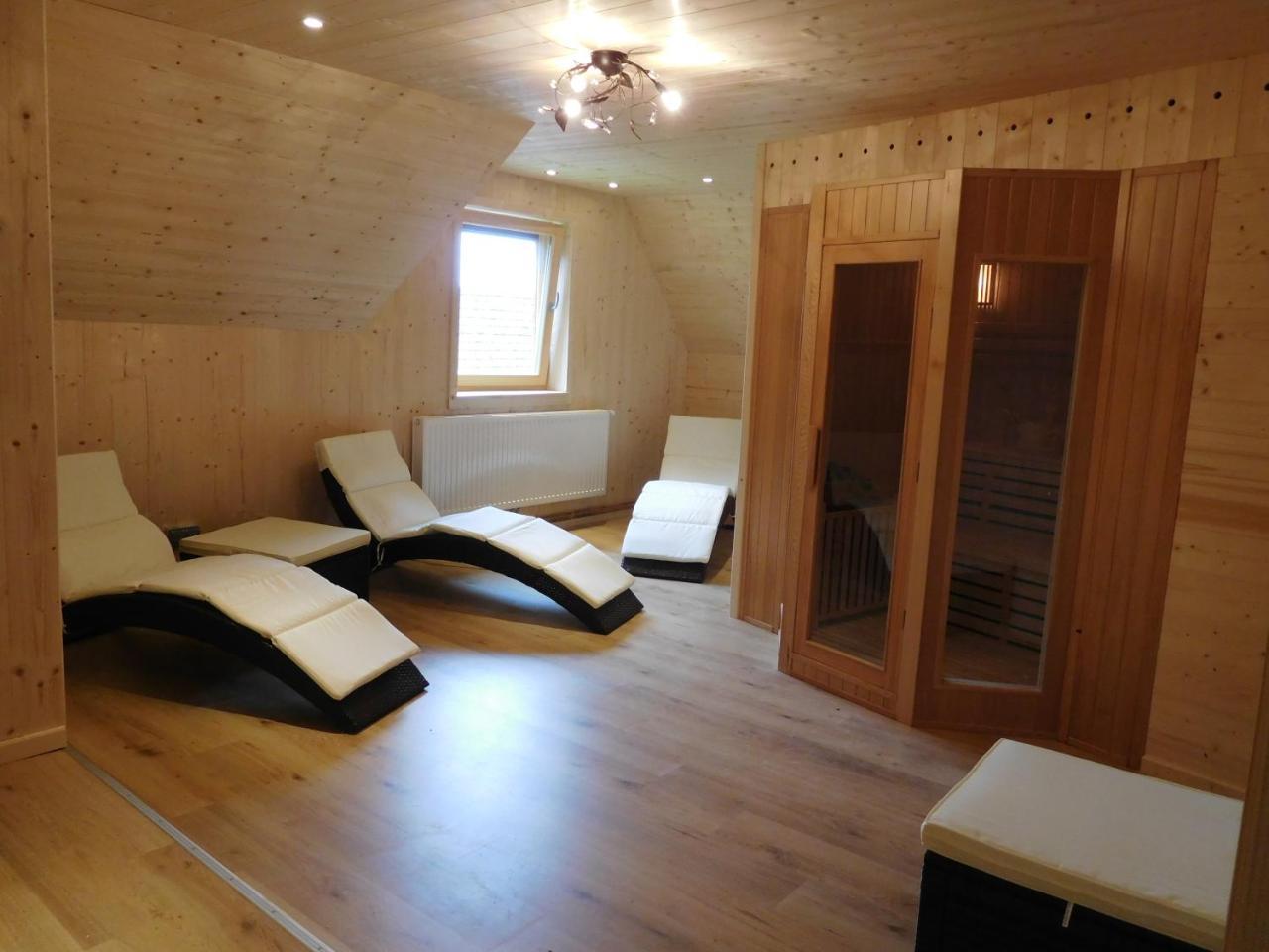 Almhütte Grosserhütte — hotel in Obdach