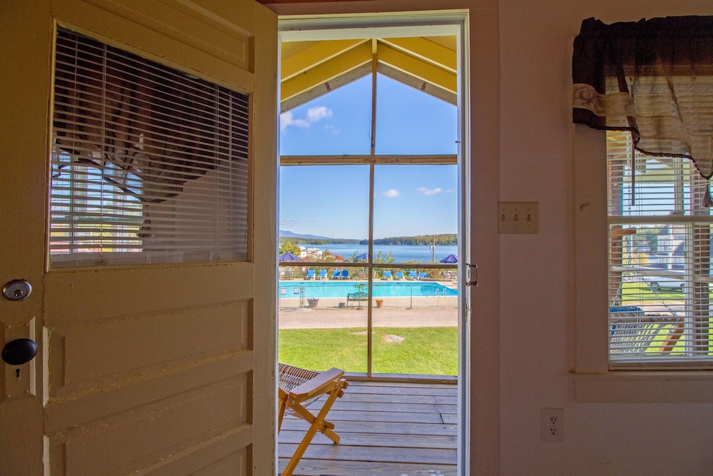 Half Moon Motel & Cottages - photo 45
