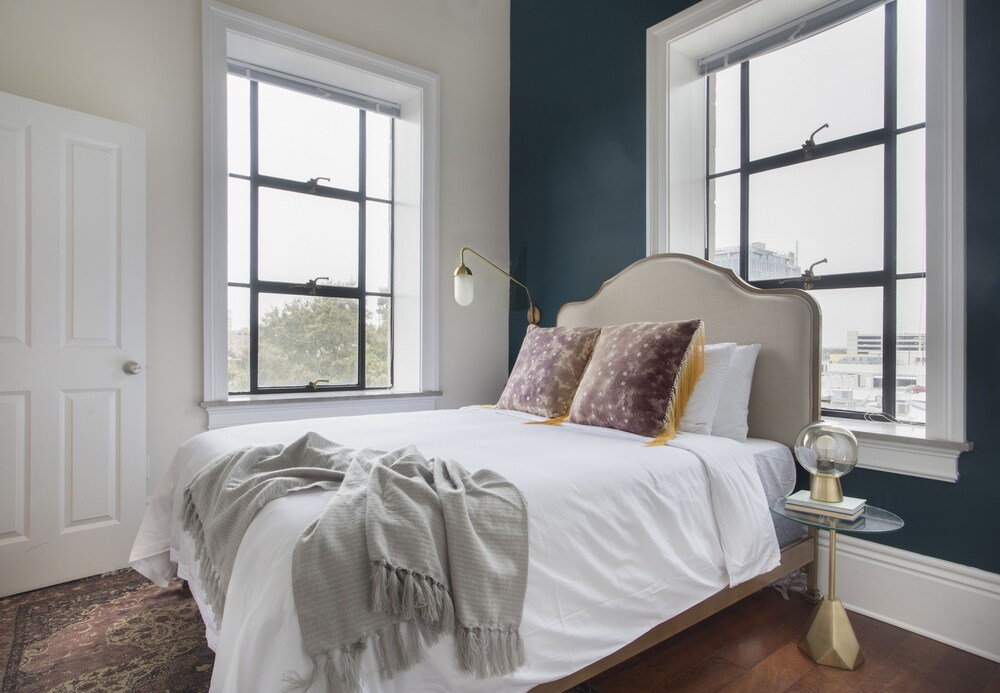 Vibrant 1Br In Arts Warehouse District By Sonder - photo 3